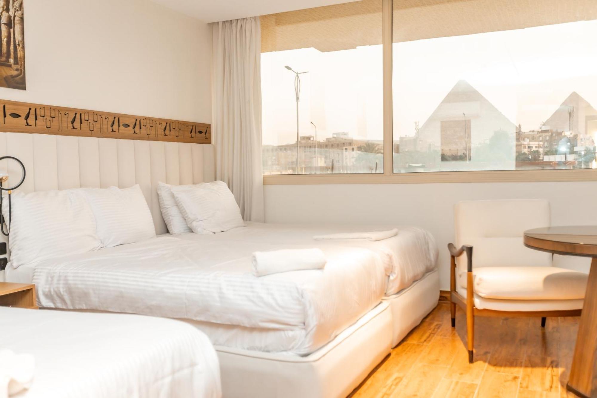 Superior Pyramids Inn Al Kawm al Akhdar Exterior photo